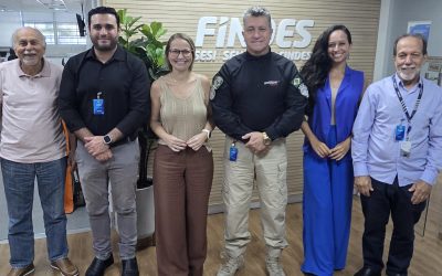 Sindiquímicos recebe representantes da Ambipar e do CREA-ES para apresentação de soluções em gestão ambiental e resposta a emergências com produtos perigosos